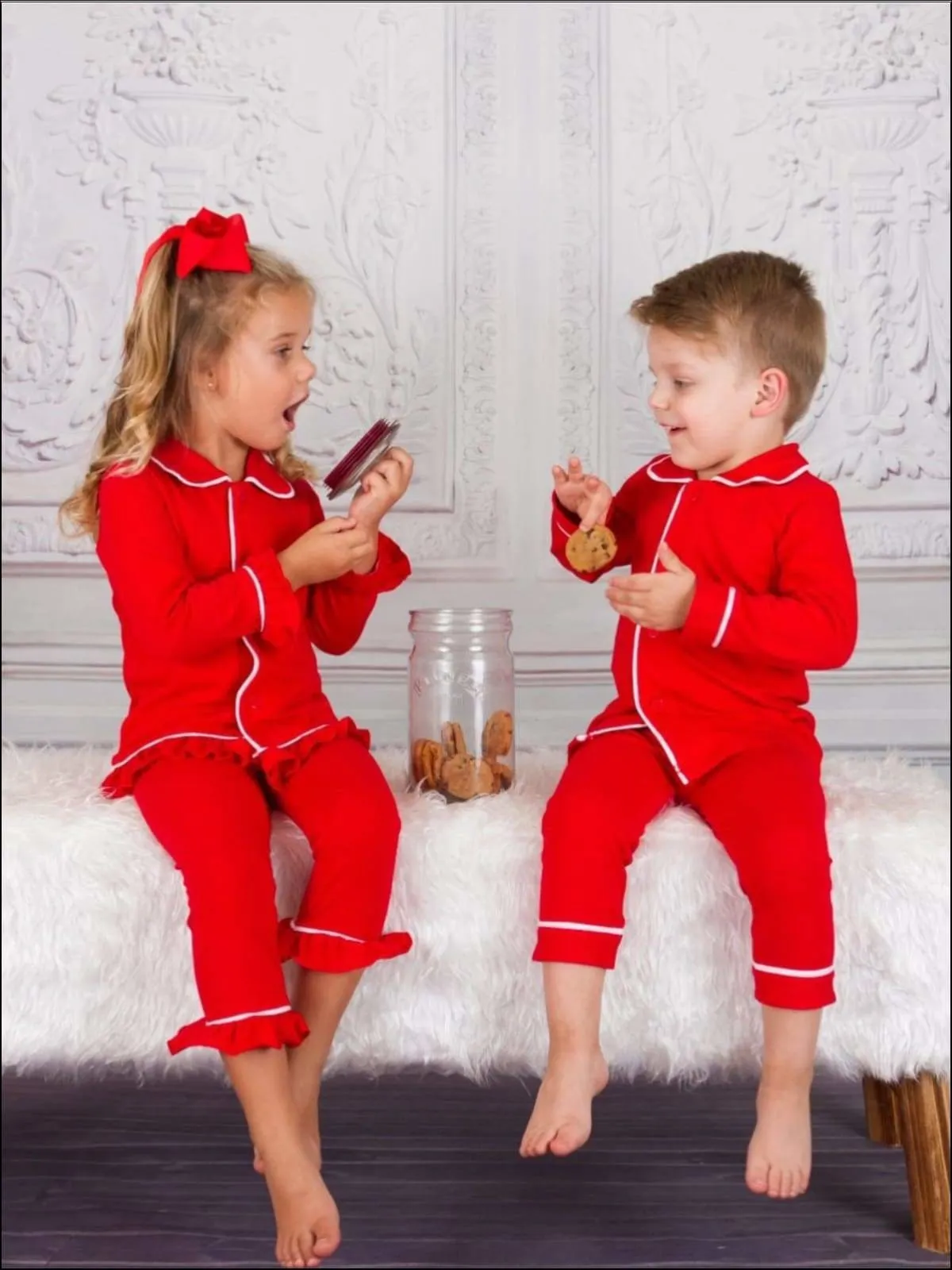 Girls And Boys Red Button Down Collared Classic Christmas Pajama Set