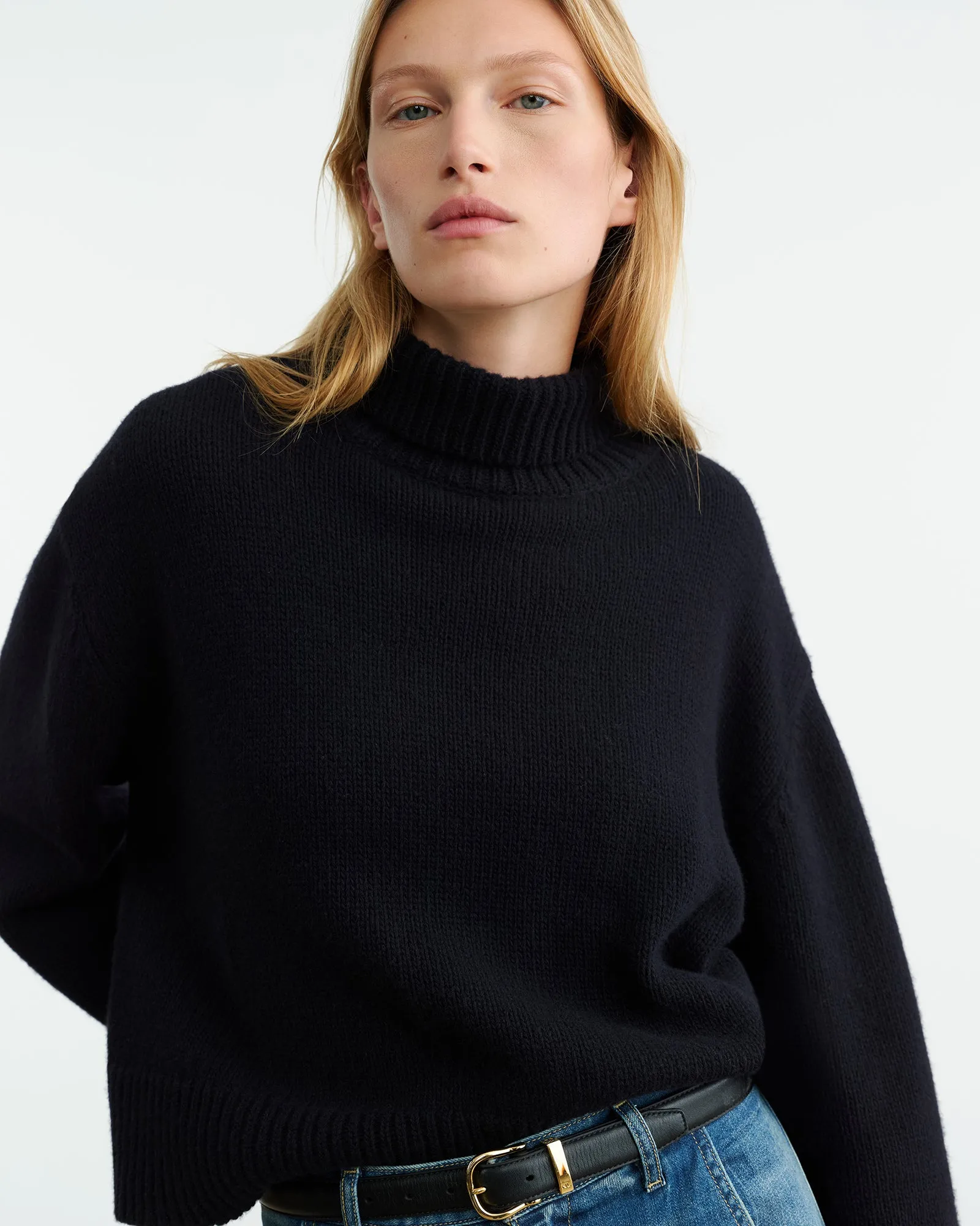 OMAIRA SWEATER